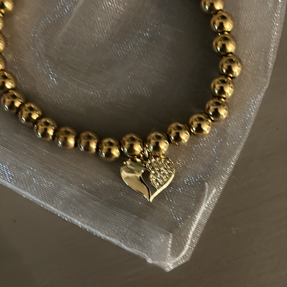 Gold Beaded Heart Charm with Crystal Bracelet NEW - Picture 2 of 2